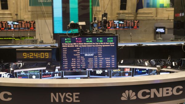 Stocks Settle Lower as Rising Crude Prices Spur Inflation Fears