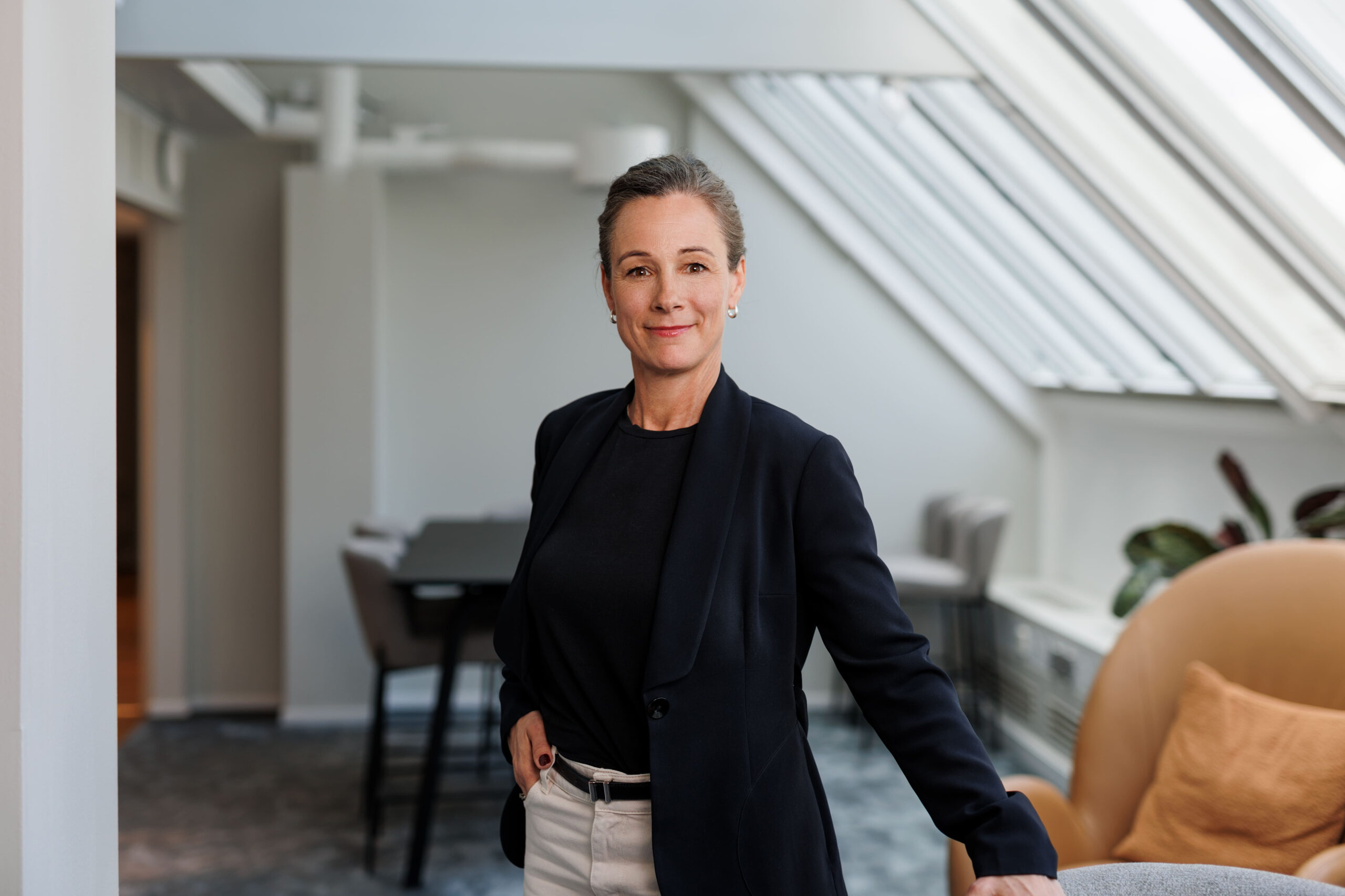 Financial Providers Are Ready For Agentic AI Onboarding, But Consumers Aren't, Study Warns