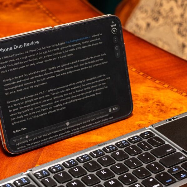 I Worked for a Whole Day Using Only the iPhone Duo. Here’s How It Went